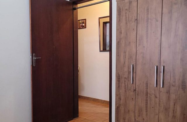 20214a96-8cd7-4983-b65e-96870f075af3