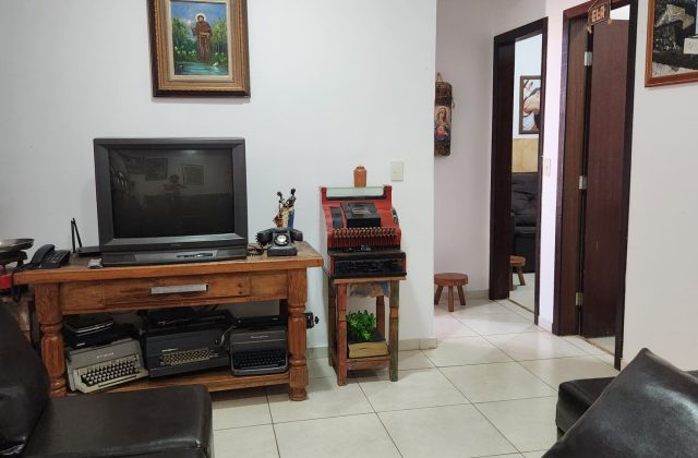 5010eb09-68e5-4960-8972-5f4b61e5d383