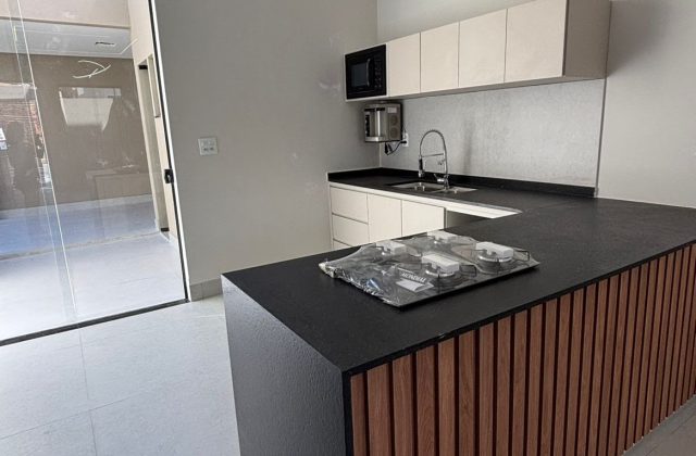 52e36365-5f2c-47bc-95dc-bdc77622282d