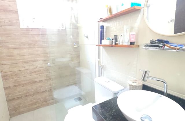 54fc0d8a-67c3-4db5-8c82-f313a1fc351c