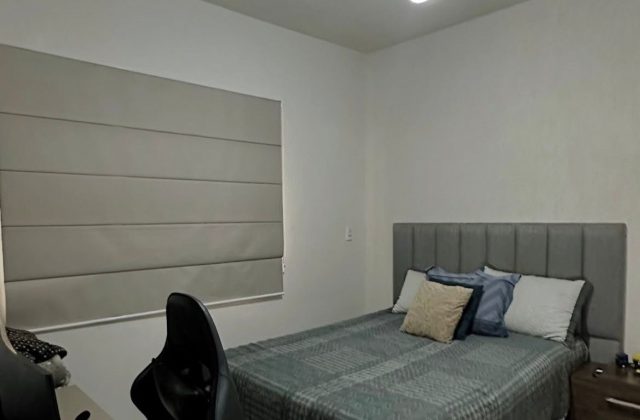 68c0aeeb-fed4-48dc-b747-57299aebf4bc