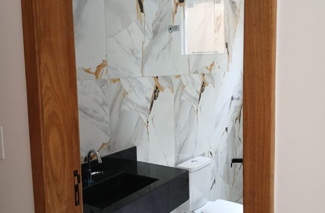 79240a13-e9e7-4cb1-8912-2adf77798429