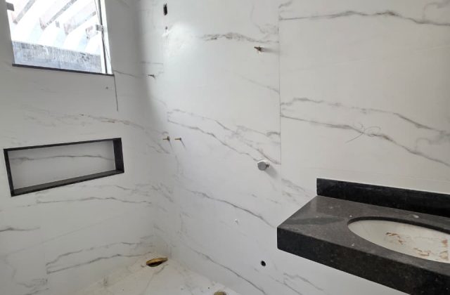 8b7403a8-1174-4989-a480-9a8376f81d83