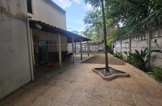 8d7da934-d67d-4bbf-ac97-e9db1bfdfb4d