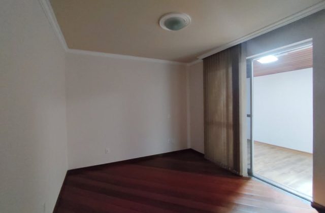 8e3699c9-fb5a-45a8-80c2-5bd435512149