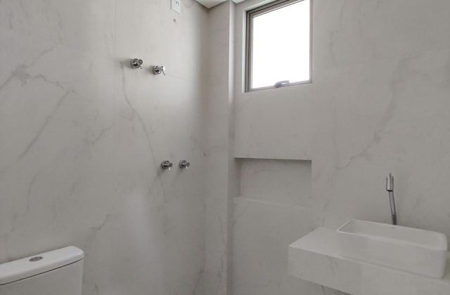 a1ddc0b6-3699-4218-b1db-8af8342ec507