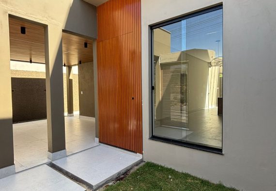 a99f3e39-c056-4a3b-a864-e4fb6b42288d