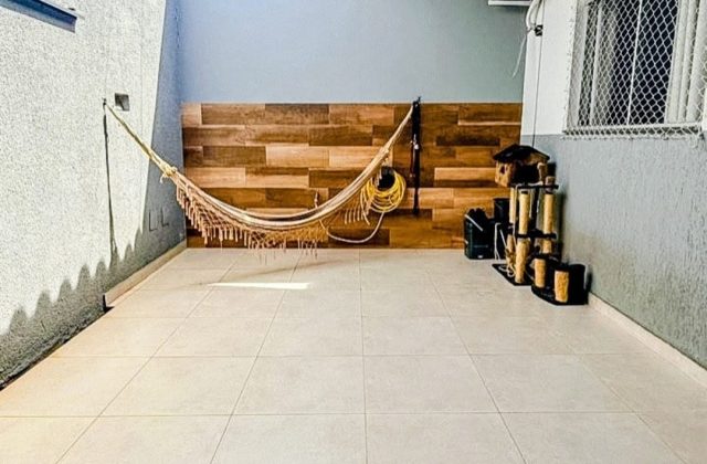 abb196d5-50a2-4f65-9b1e-a495a70549b0