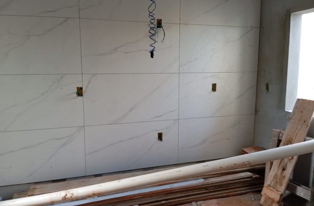 b0b1e651-1a2b-41de-9840-c284cc7029ea