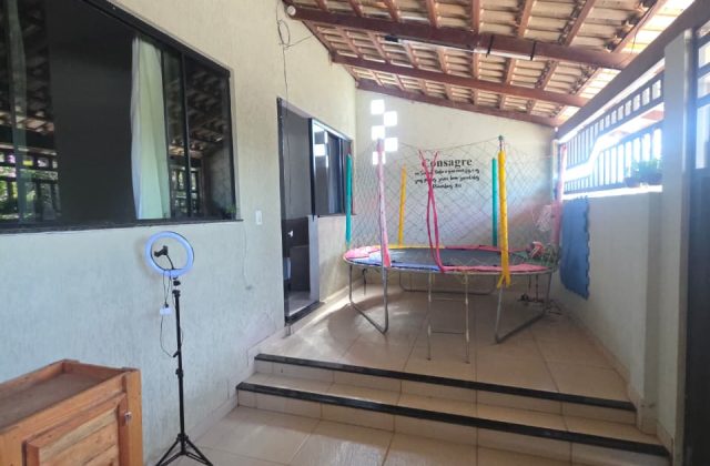 b1af8f0f-10a2-44d1-a3a5-f3ea87eee907