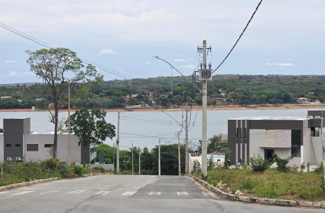 bb214d65-3af4-4f20-b34a-026e122e11ef