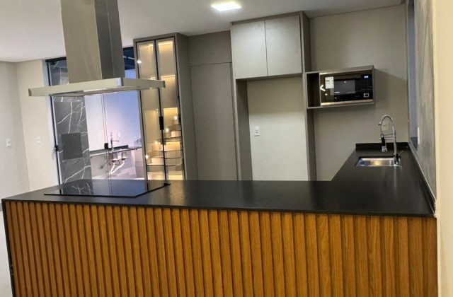 bbcbfe72-a52c-4909-b464-8e81c53676af