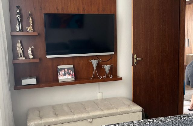 d51f77d7-05a7-46a4-bd6b-aa65ee4054bb