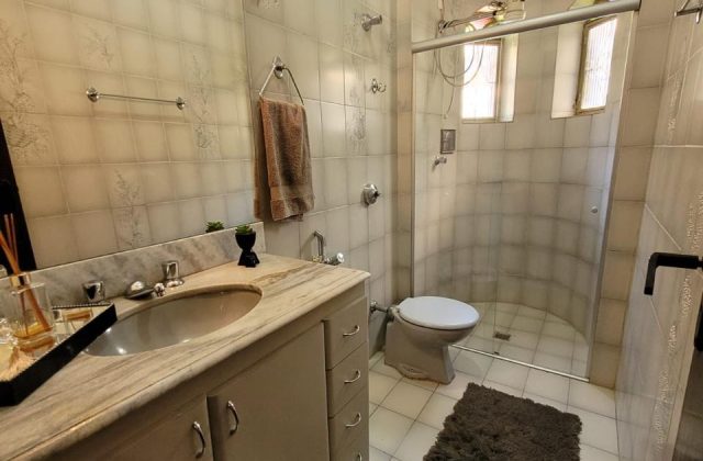 f50ff198-53b0-453f-ae41-90c0d9466ed0