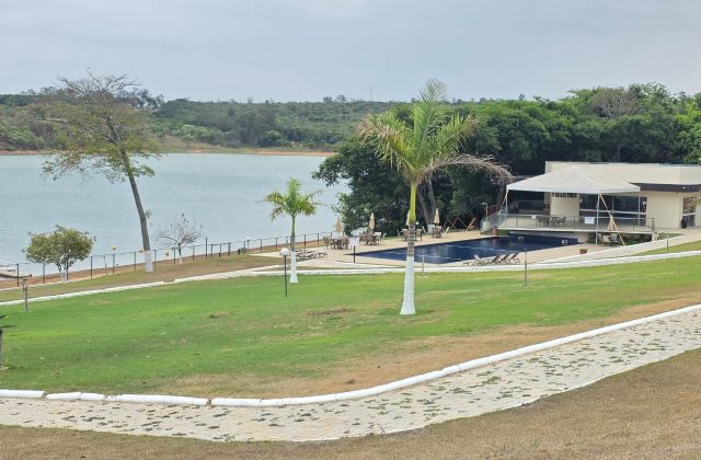 fc26bee1-bd46-46a1-b011-7ca2ab1cb559