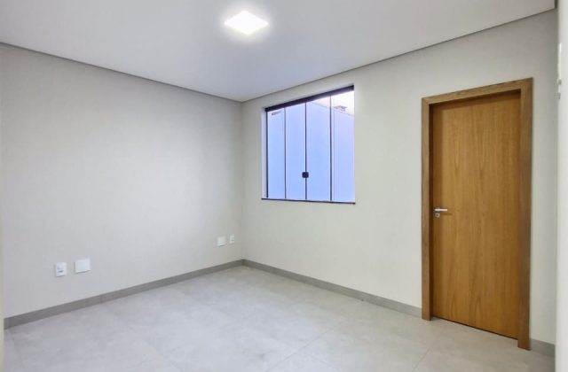 fc5a8919-f00a-4e64-a76b-2c4a7e79b968